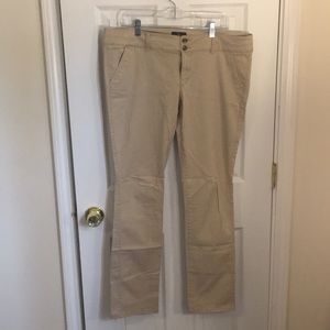 American eagle khaki pants
